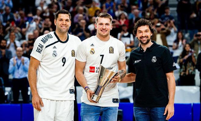 RMC：英超豪门和皇马巴萨都在关注马赛中锋罗比尼奥-瓦斯（RMC：皇马、巴萨与多支英超豪门均在关注马赛中锋罗比尼奥-瓦斯）