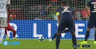 国安惨败越南夜， 邵佳一当场黑脸， 两大国脚恐遭永久除名！（国安不敌越南之夜，邵佳一当场黑脸，两名国脚或遭永久除名）