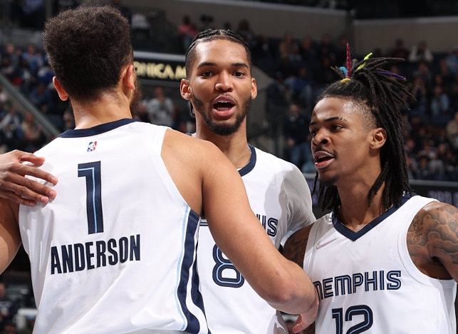 英格拉姆连场拉胯，布伦森18+6+7唐斯22分，尼克斯送猛龙交手9连败（英格拉姆连续低迷，布伦森18+6+7、唐斯22分，尼克斯再送猛龙交手9连败）