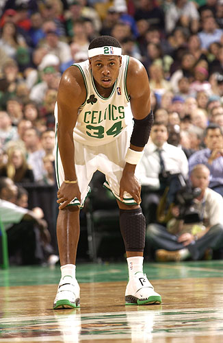 德甲战报：奥利塞2射3传，卡尔传射，拜仁6-2逆转弗赖堡（德甲：拜仁6-2逆转弗赖堡，奥利塞2球3助，卡尔传射）