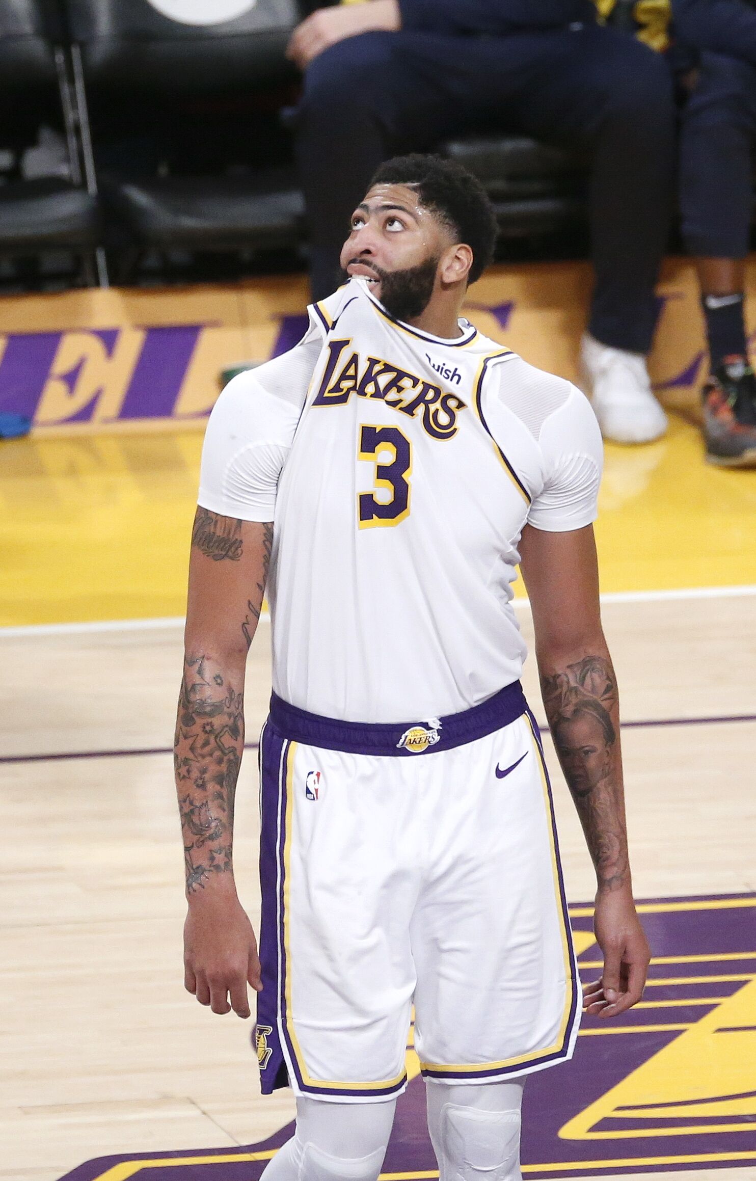 特拉布宗体育主席：奥纳纳薪水很高，我们无法提供（特拉布宗体育主席称奥纳纳薪资过高，俱乐部难以负担）