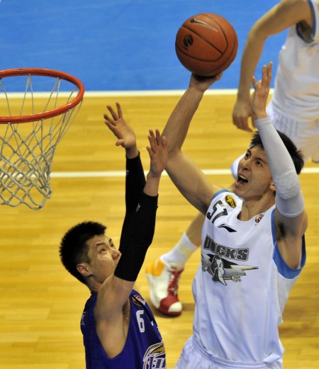 董路：中国人是世界上最不热爱足球的人！球员不爱足球，就是干活挣钱（董路：国人对足球热情全球垫底！球员不爱足球，只当谋生手段）