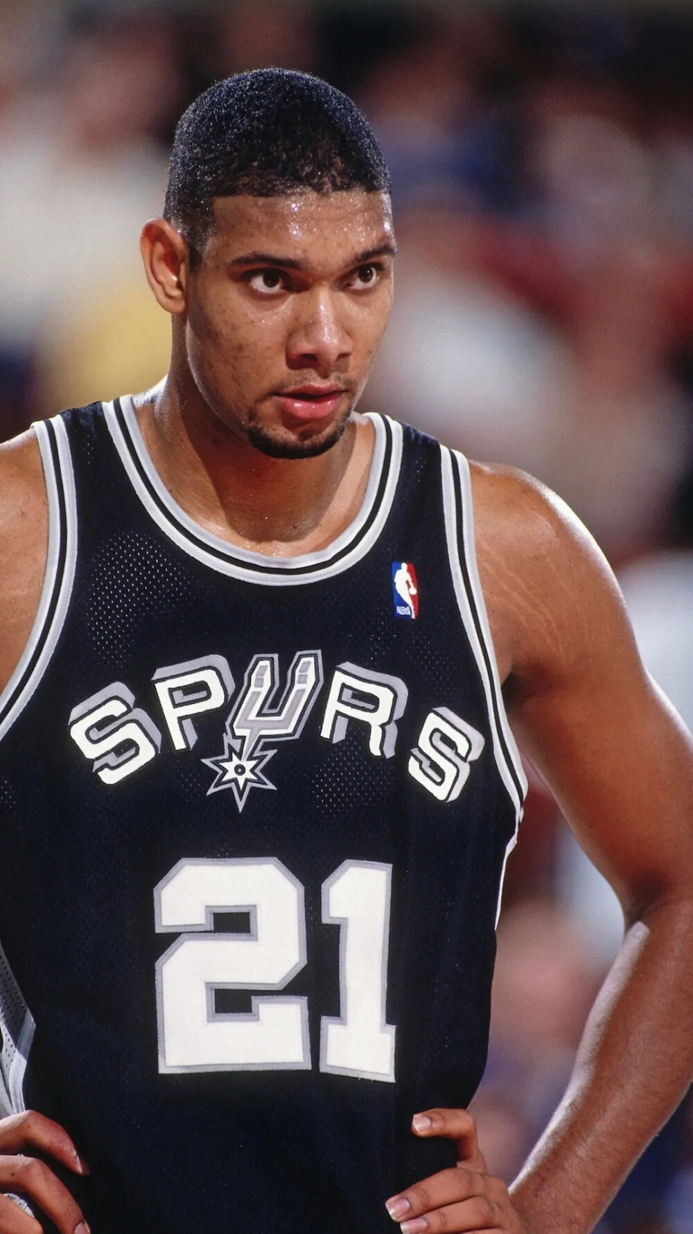 开拓者3连胜升至西部第十，距第8勇士只差1.5个胜场（开拓者豪取三连胜升至西部第10，与第8勇士仅差1.5个胜场）