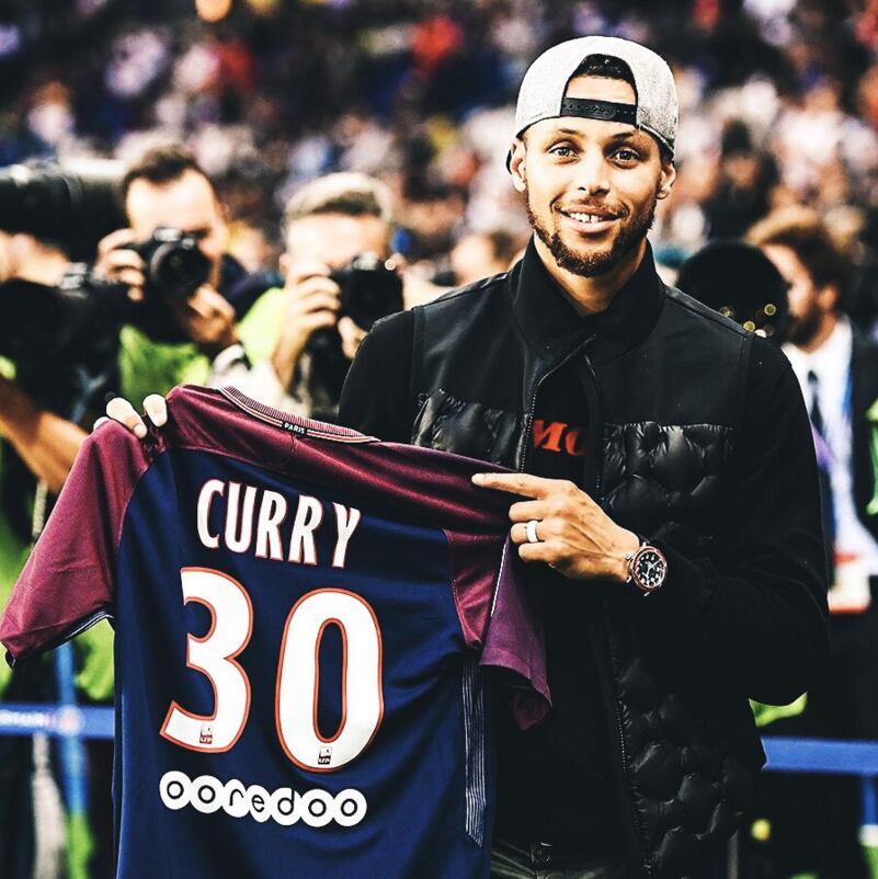 港媒：虽无缘亚洲杯，但港足总依旧为港队发放了100万奖金（港媒：港队无缘亚洲杯，足总仍向球队发放100万元奖金）